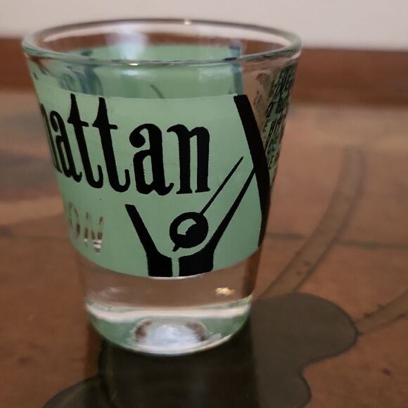 Manhattan Bourbon Shot Glass - Picture 4 of 4